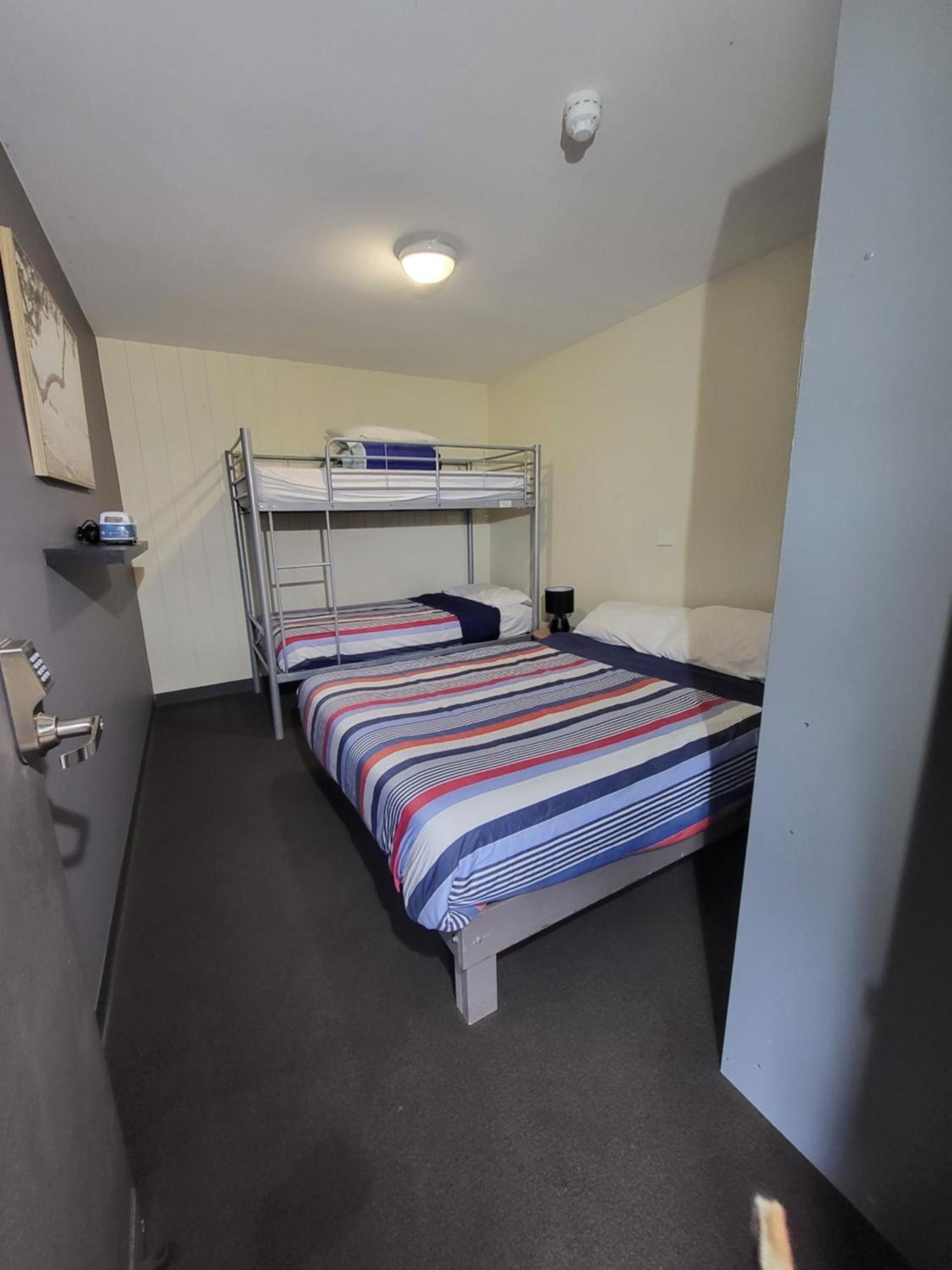 Swansea Backpacker Lodge Zimmer foto